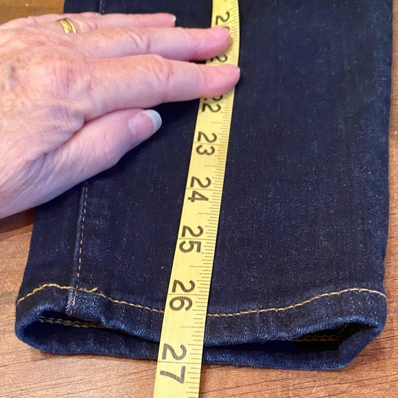 💥GAP True Skinny Dark Wash Mid-Rise Jeans💥 - Picture 11 of 13